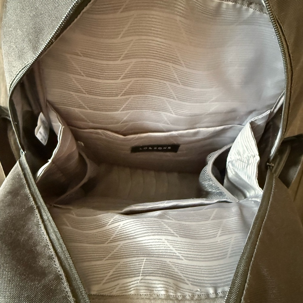 Lo & Sons Hanover 2 Deluxe Backpack - Picture 9 of 9